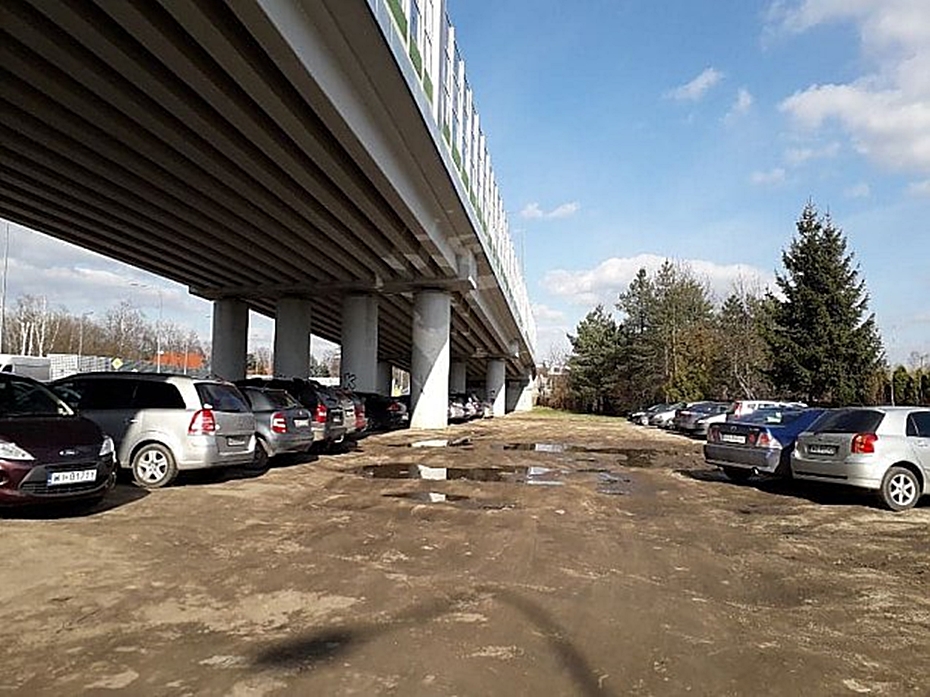 Budowa parkingu P+R Pudy opniona. Miasto i PKP rozmawiaj w rnych jzykach