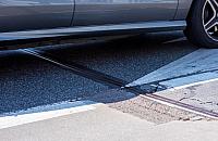 Ruch wahadłowy na Ostródzkiej. Wymiana dylatacji na moście nad rzeką Długą